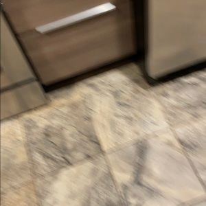 Meet your Posher, Carl